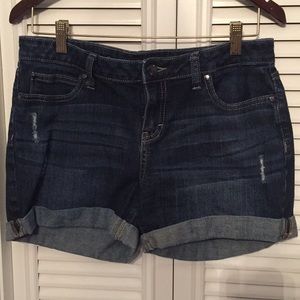 Jennifer Lopez Jean Shorts